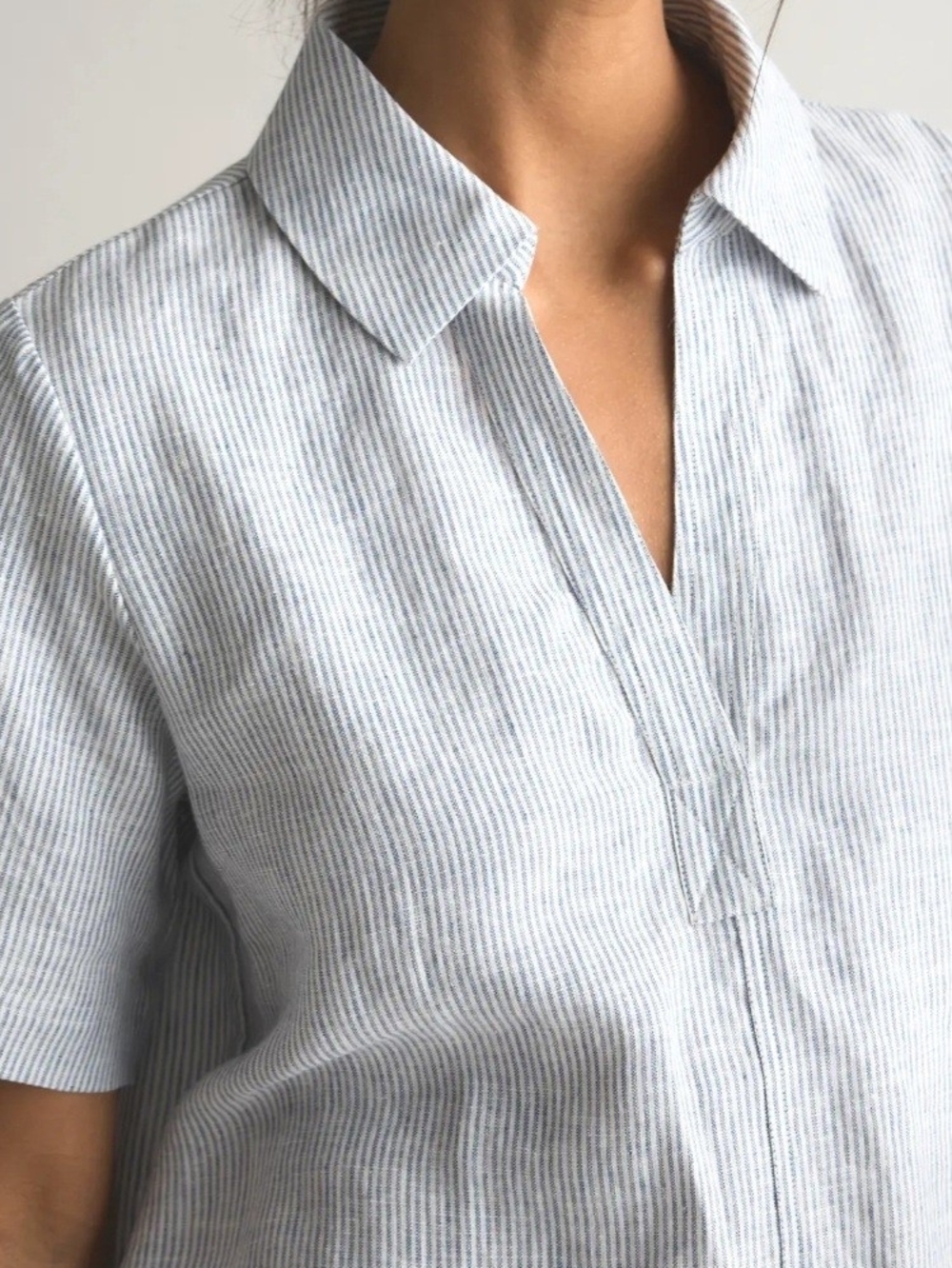 Quince Light Blue Striped Short-Sleeve 100% European Linen Popover Top - Picture 3 of 3